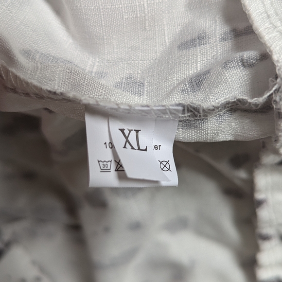 NWOT Women's XL Pants, White W/Dark Grey Pattern, Elastic Waist, Angled Pockets - Picture 6 of 9